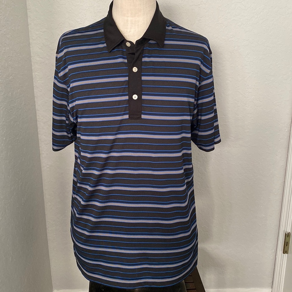 Men’s gold shirt